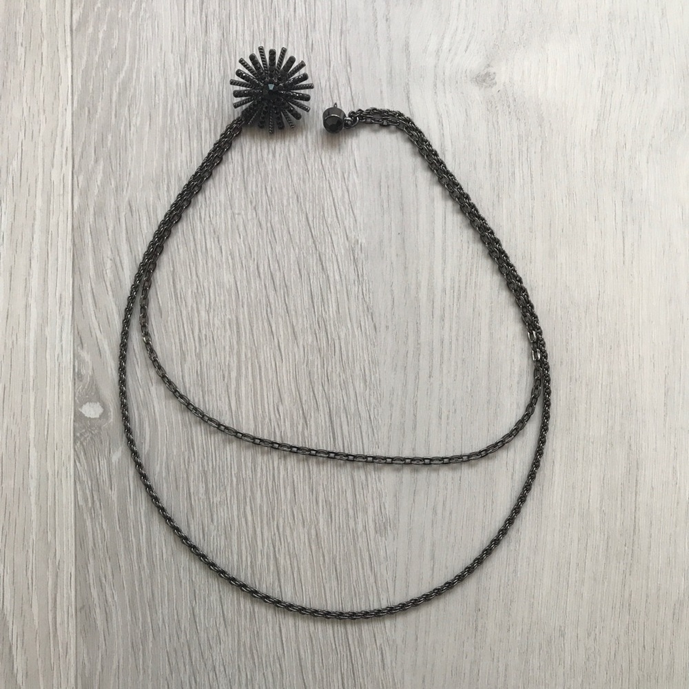 GUNMETAL FLORAL LAPEL PIN WITH CHAIN